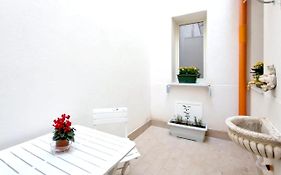 Apartment Piazzetta Nicolo Tudisco 1